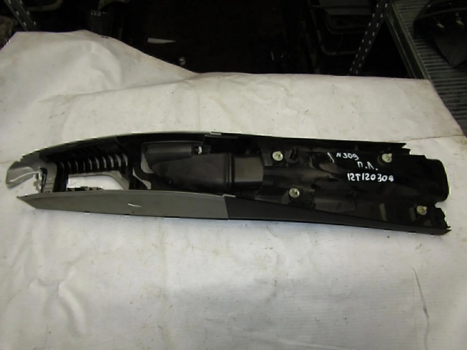 Обшивка стойки VOLVO S60 2000-2009 - миниатюра 6