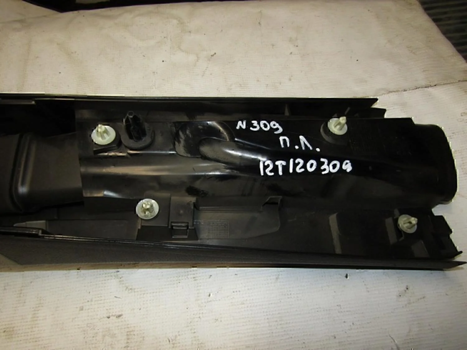 Обшивка стойки VOLVO S60 2000-2009 - миниатюра 7