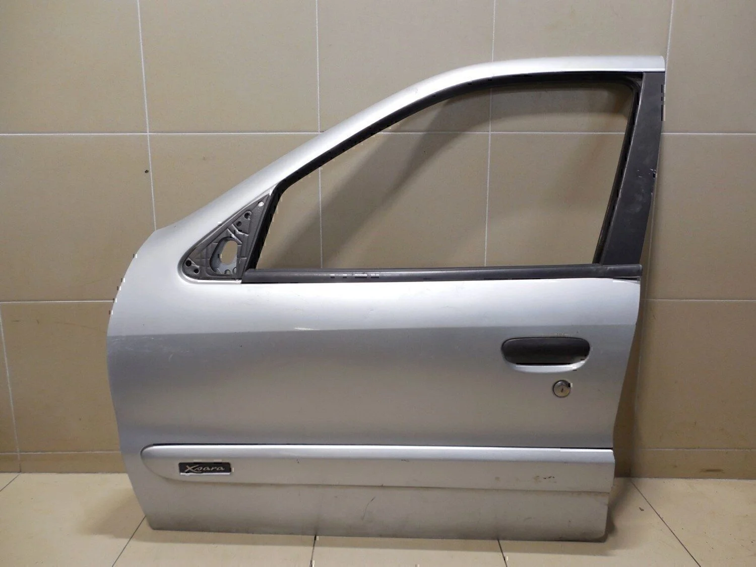 Дверь передняя левая Peugeot-Citroen Xsara 2000-2005 - изображение 1