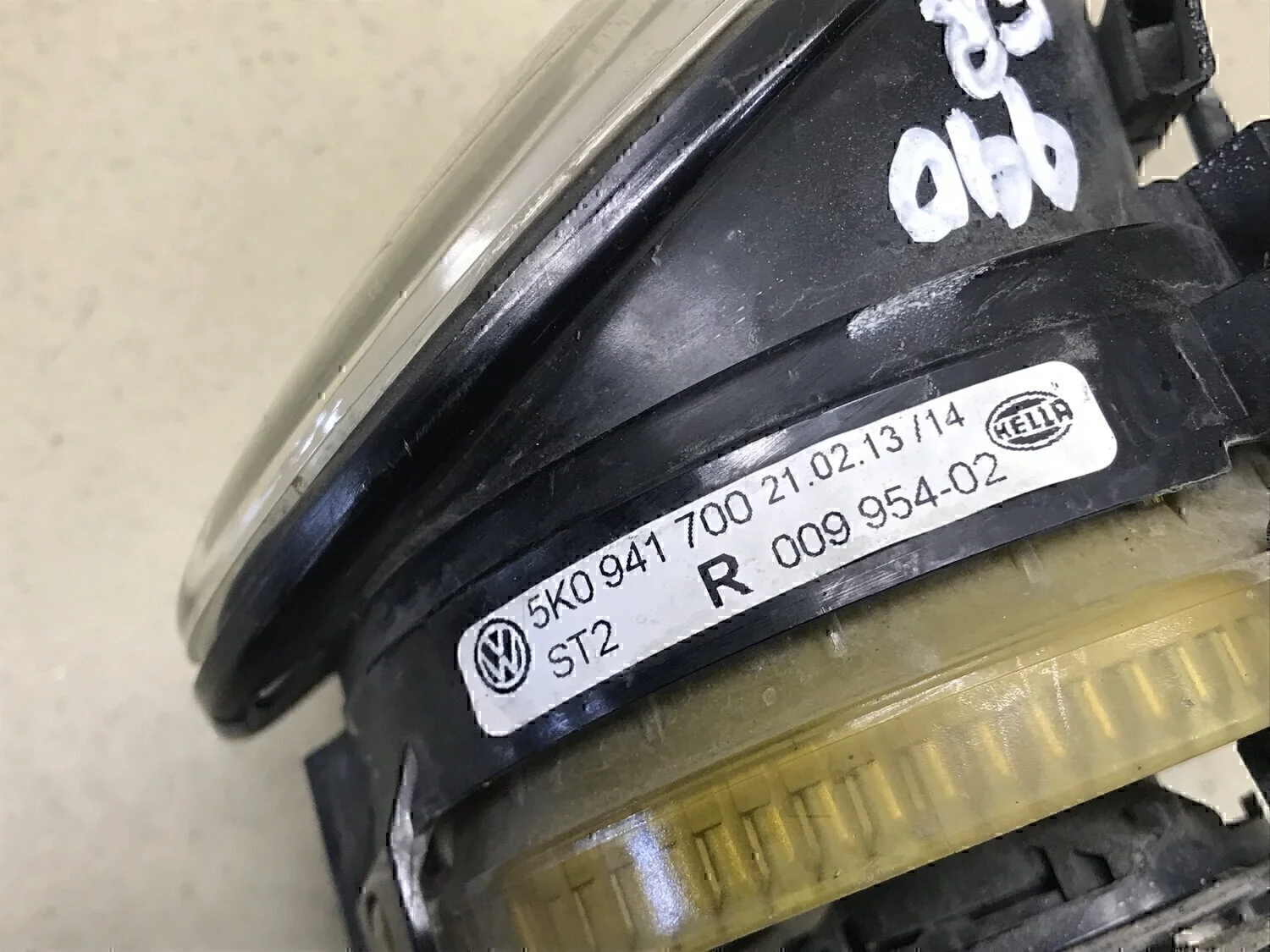 Фара противотуманная правая VW Tiguan 2011-2016 - миниатюра 7