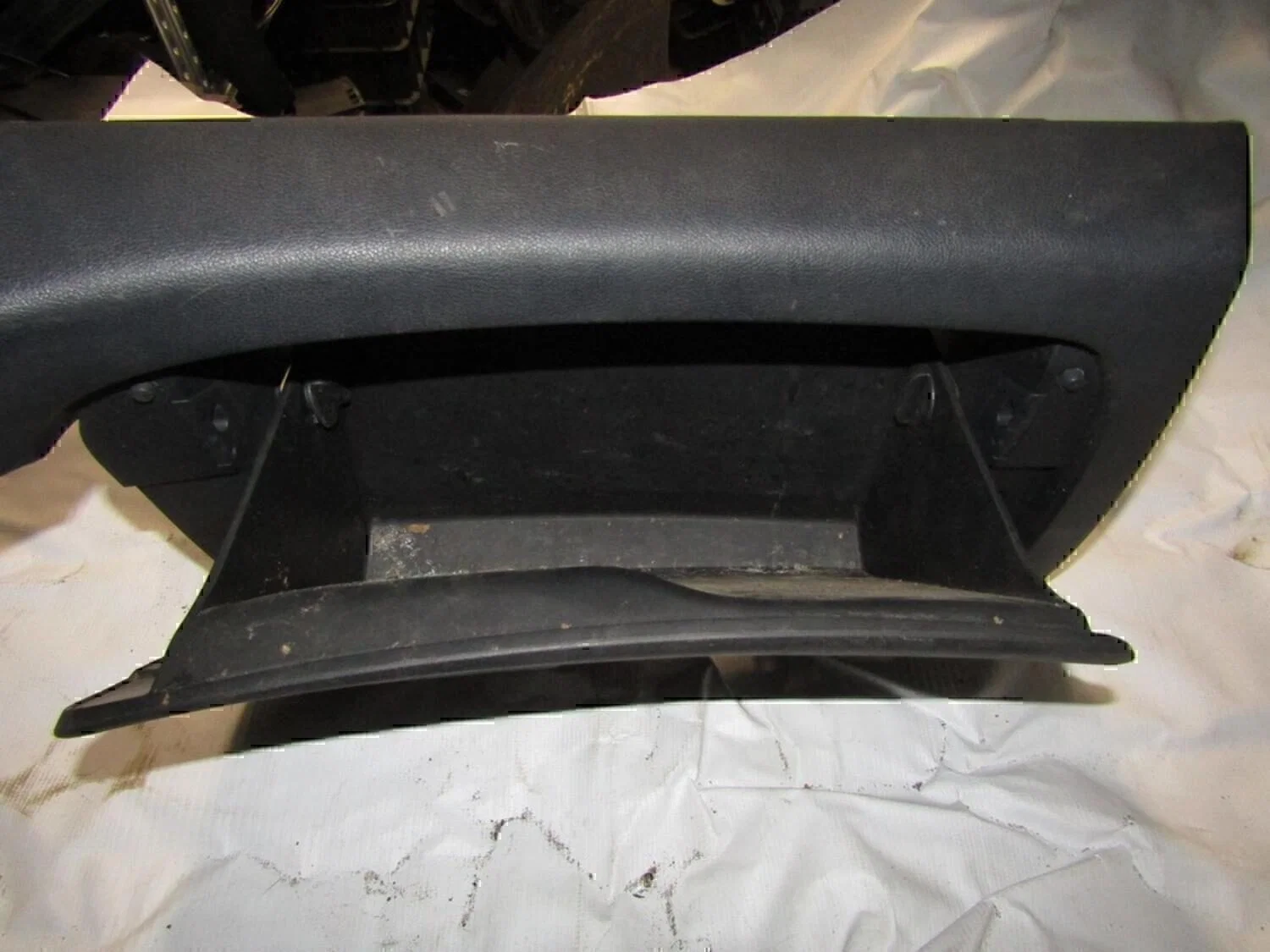 Бардачок Hyundai-KIA Sonata VI 2010-2014 - миниатюра 3