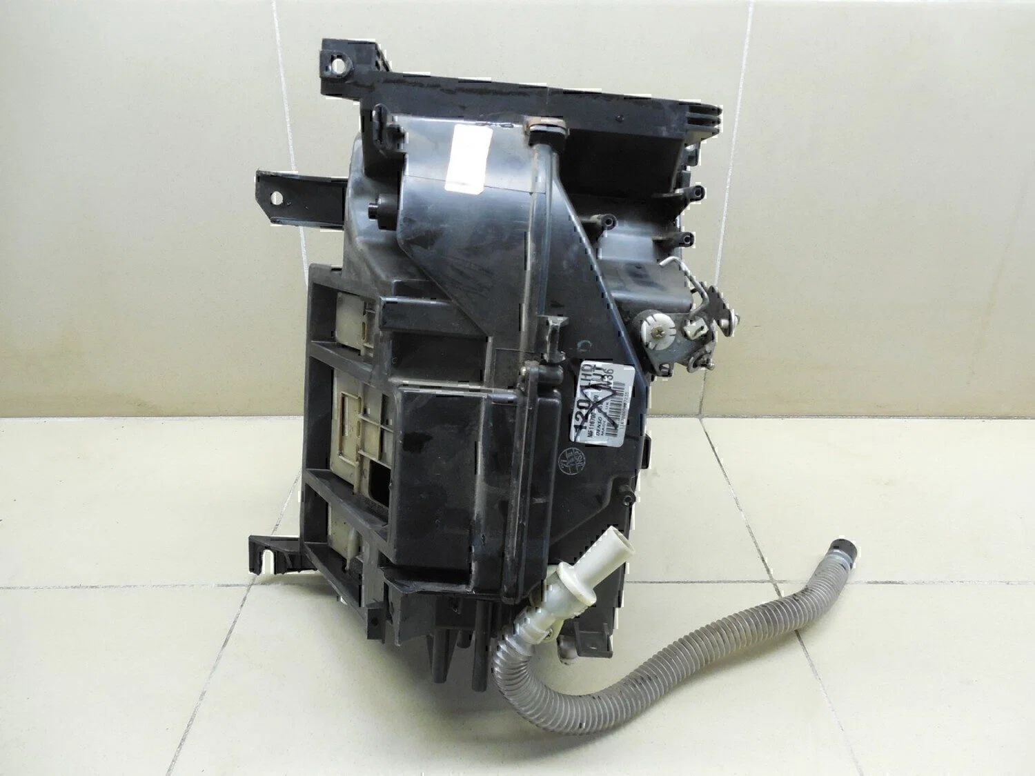 Корпус отопителя MITSUBISHI Carisma (DA) 1999-2003 - миниатюра 6