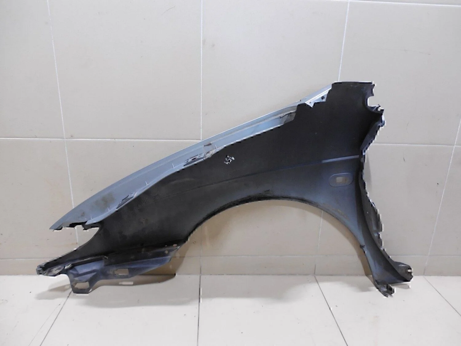 Крыло переднее правое RENAULT Scenic 1996-1999 - миниатюра 9