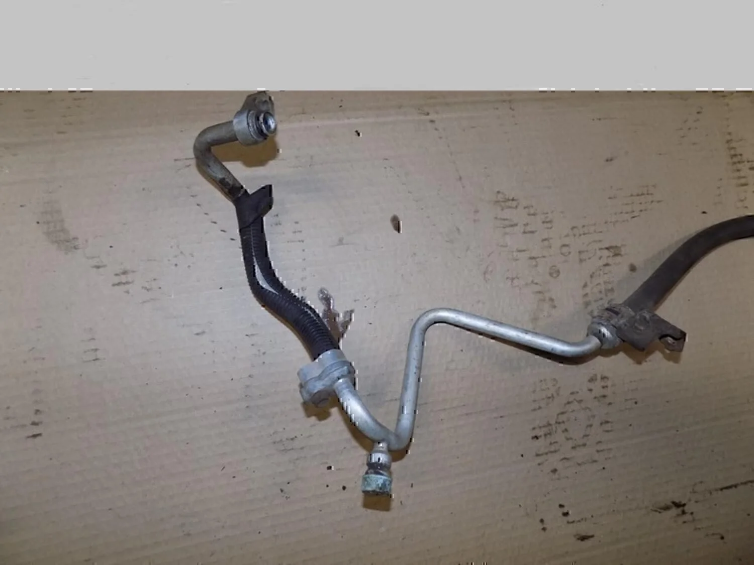 Трубка кондиционера MAZDA Mazda 6 (GG) 2002-2007 - миниатюра 2