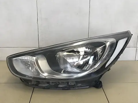 Фара левая Hyundai-KIA Solaris 2010-2017