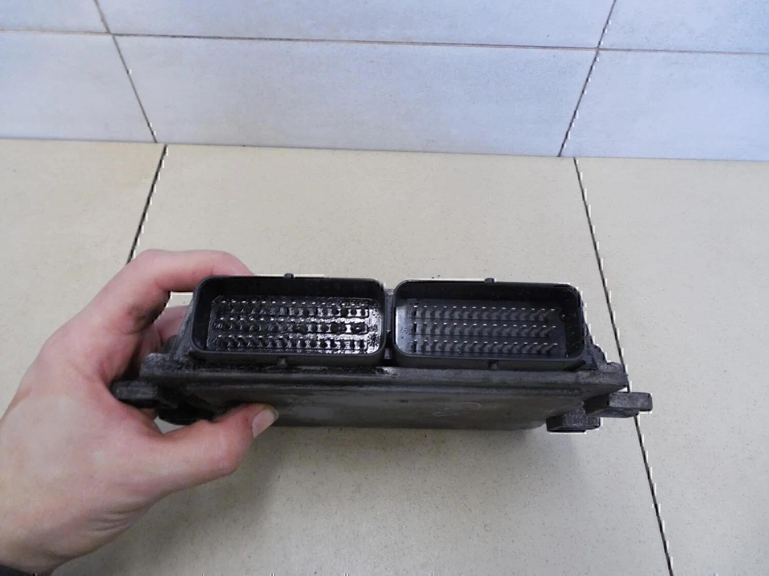 Блок управления двигателем RENAULT Logan 2005-2014 - миниатюра 2
