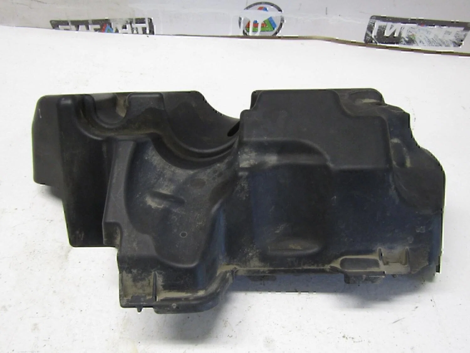 Кожух RENAULT Clio/Symbol 1998-2008 - миниатюра 2