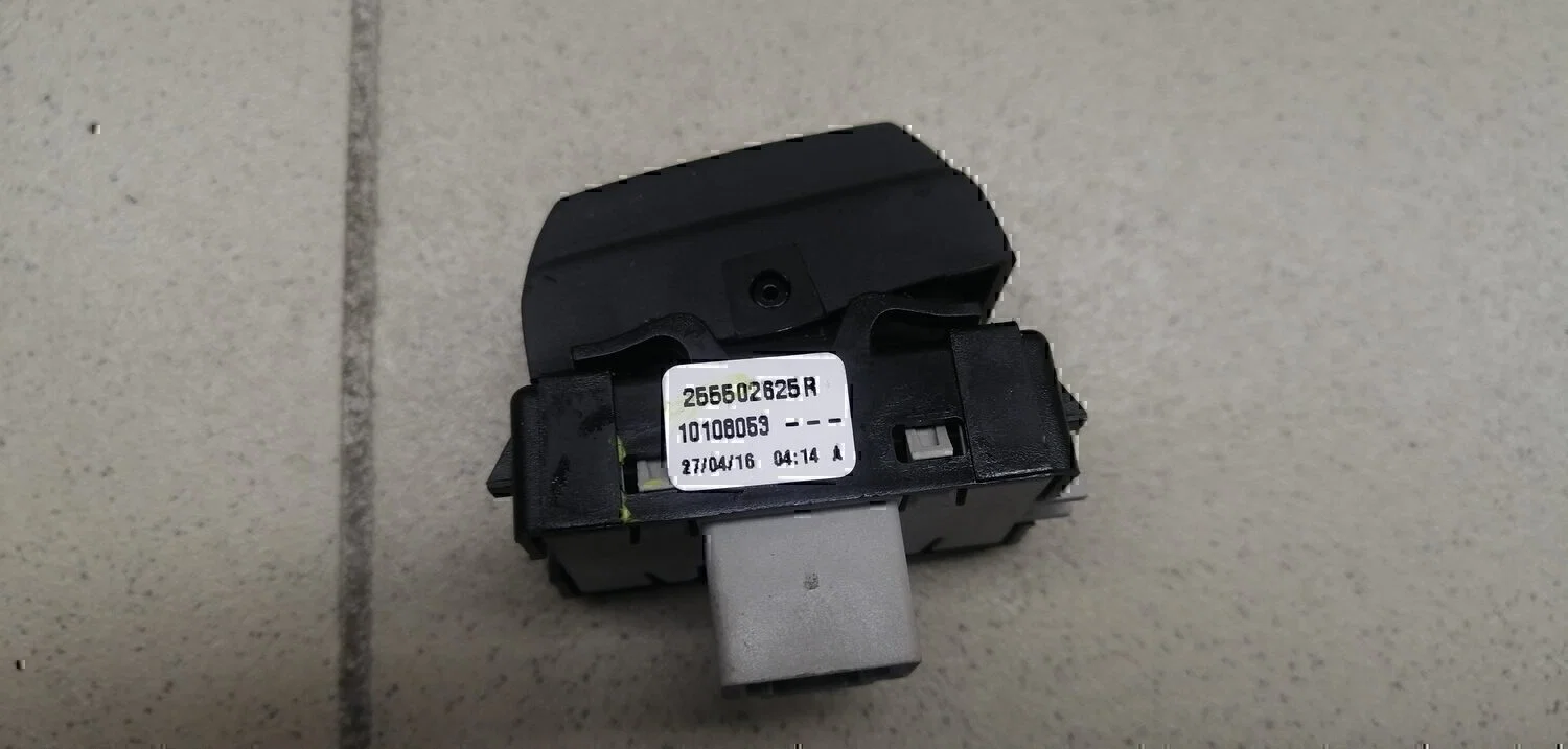 Переключатель круиз контроля RENAULT Duster 2012> - миниатюра 4