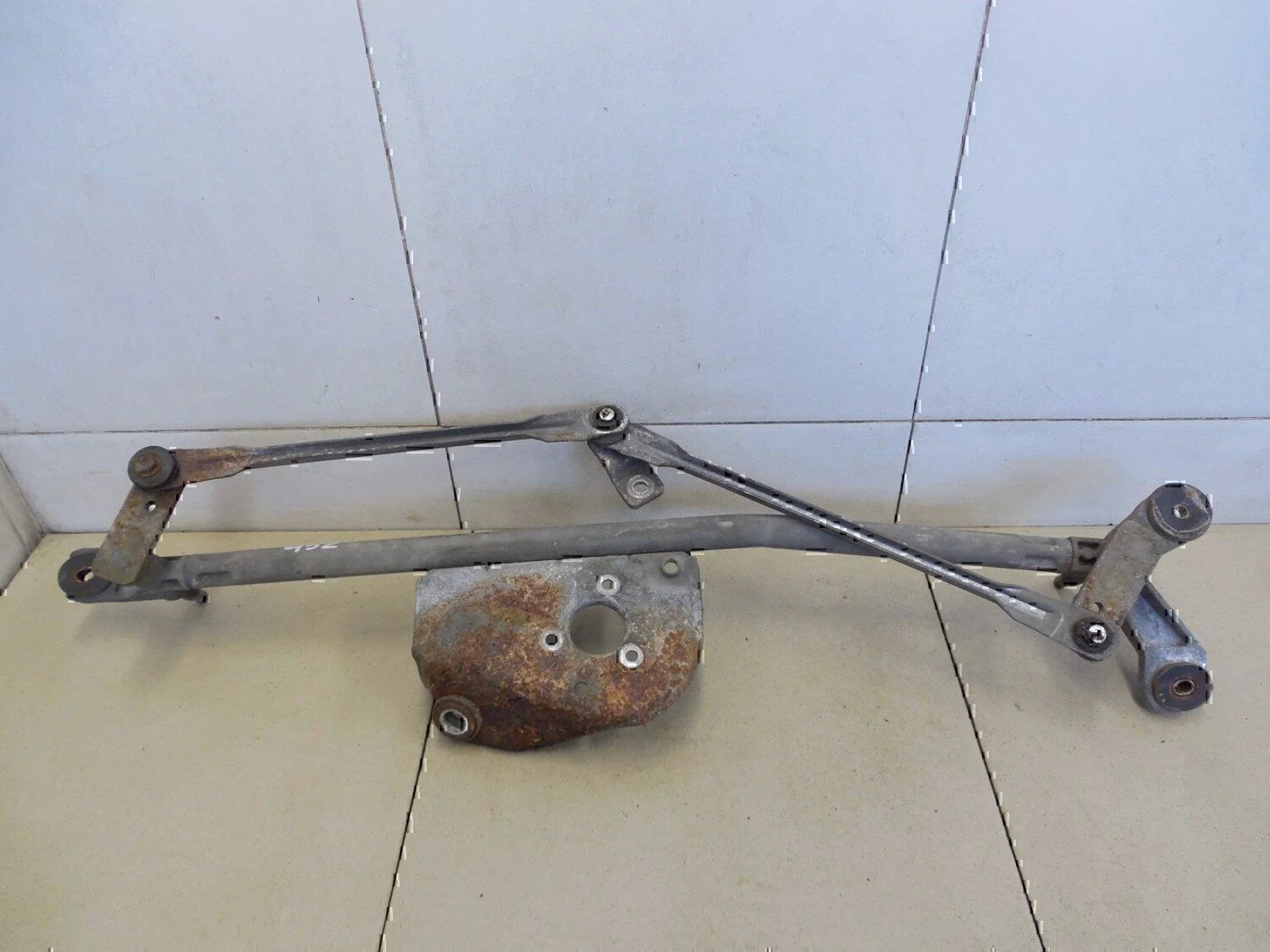 Трапеция стеклоочистителей TOYOTA Avensis I 1997-2003 - миниатюра 6