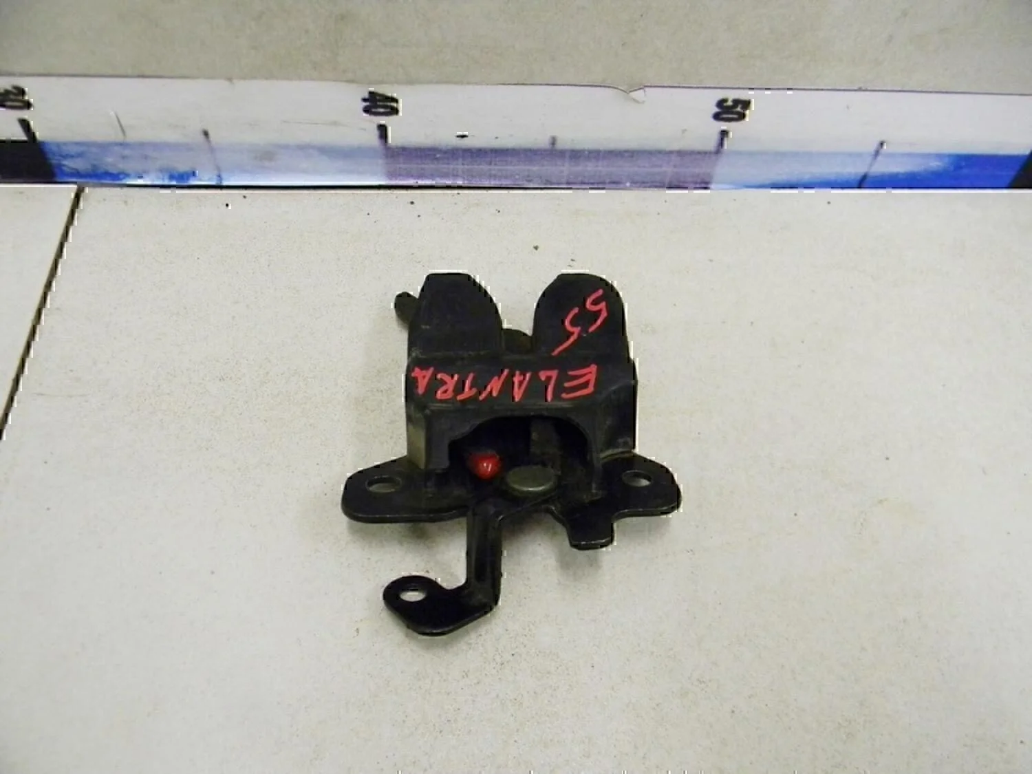 Замок багажника Hyundai-KIA Elantra 2000-2005 - миниатюра 3