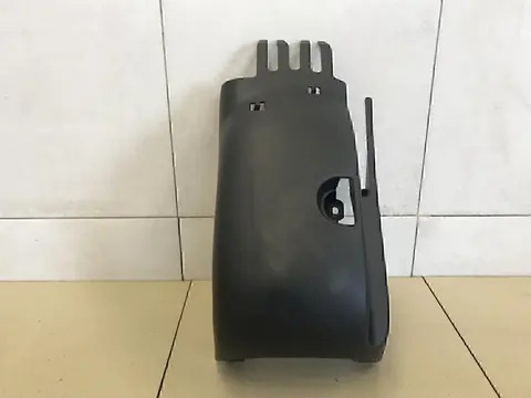 Кожух рулевой колонки нижний SKODA Octavia (A5 1Z-) 2004-2013