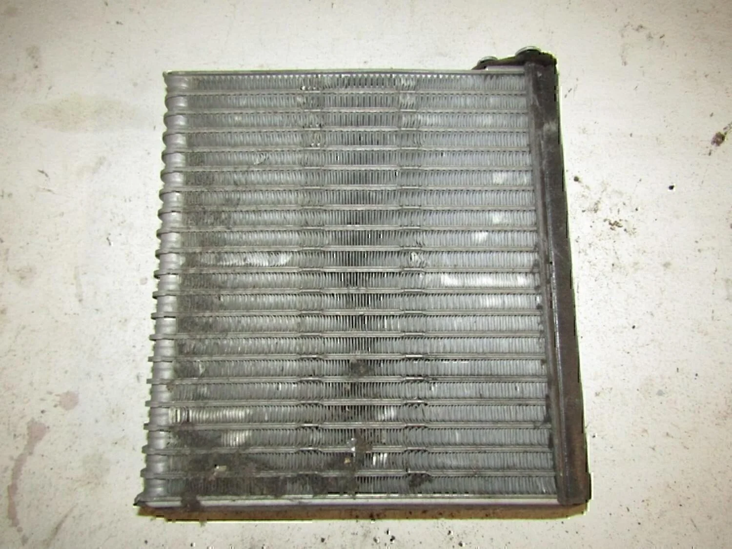 Испаритель кондиционера TOYOTA RAV 4 2000-2005 - миниатюра 3