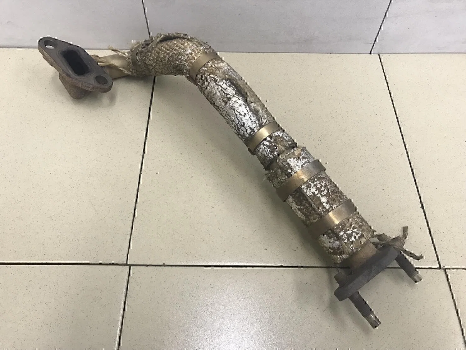 Трубка картерных газов NISSAN Almera N16 2000-2006 - миниатюра 2
