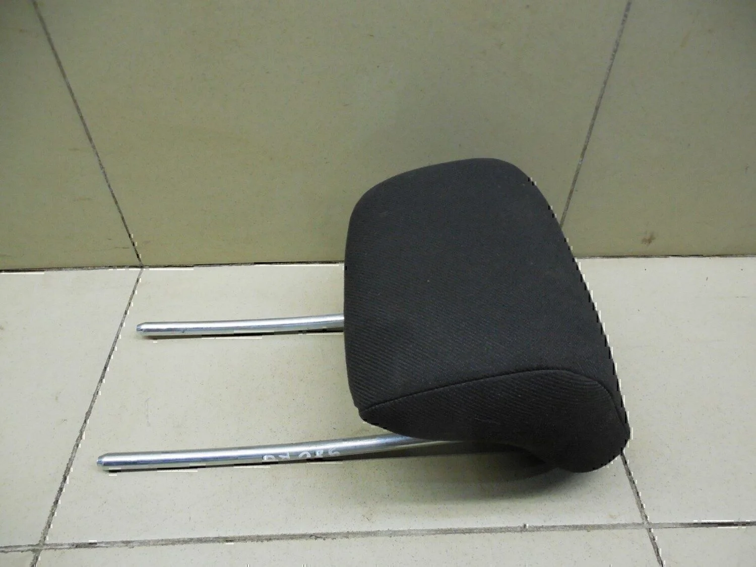 Подголовник FORD Focus II 2008-2011 - миниатюра 2