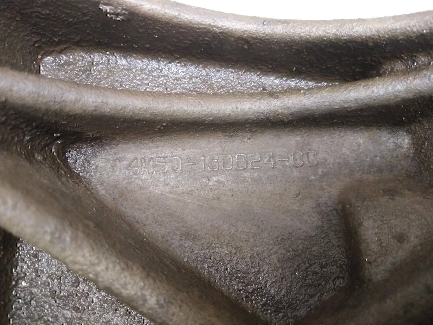 Кронштейн кондиционера FORD Focus II 2005-2008 - миниатюра 4