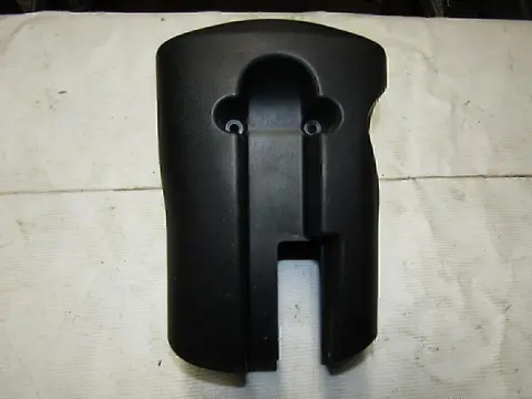 Кожух рулевой колонки нижний MITSUBISHI Colt (Z3) 2004-2012