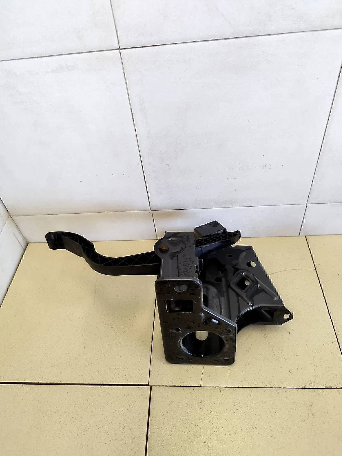 Педаль газа Audi A3 (8L1) 1996-2003 - миниатюра 2