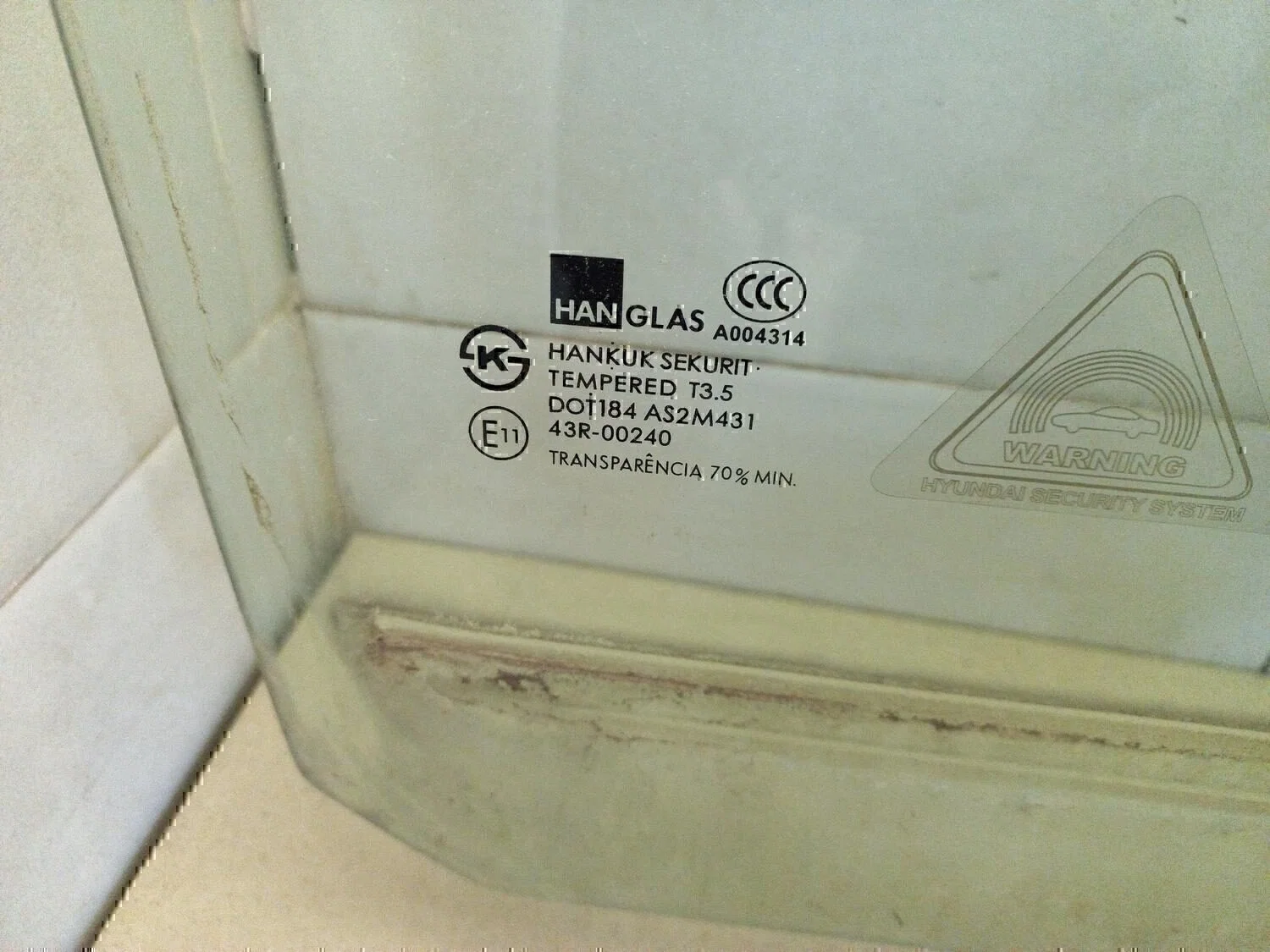 Стекло двери передней правой Hyundai-KIA Starex H1 1997-2007 - миниатюра 4