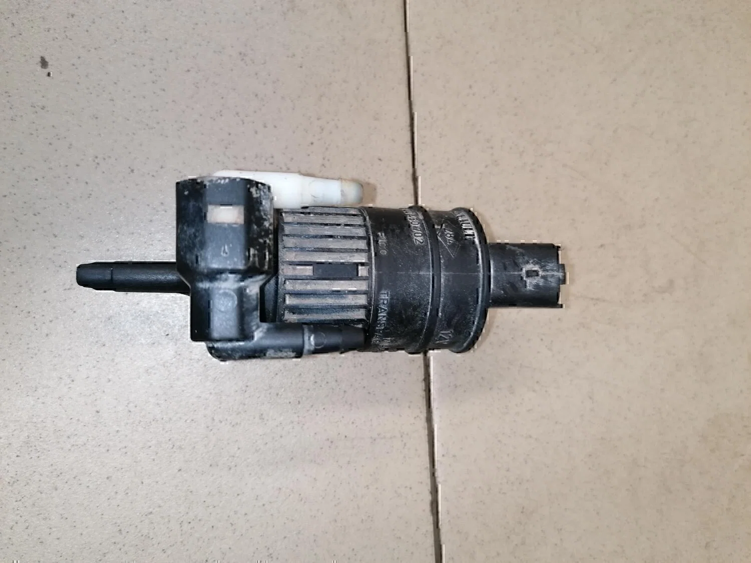 Насос омывателя NISSAN Almera Tino 2000-2006 - миниатюра 2