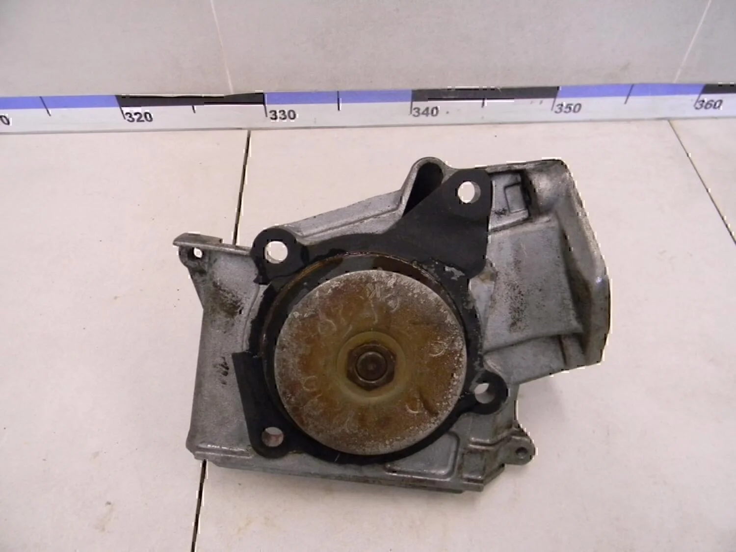 Насос водяной (помпа) Hyundai-KIA Avella 1993-2000 - миниатюра 5