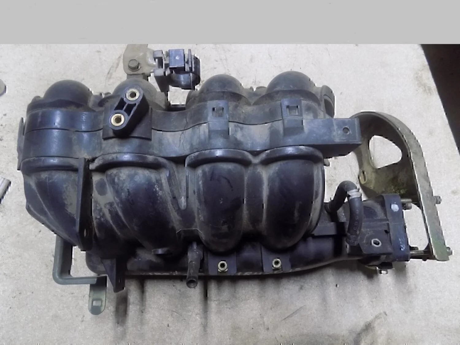 Коллектор впускной NISSAN Primera P12E 2002-2007 - миниатюра 2