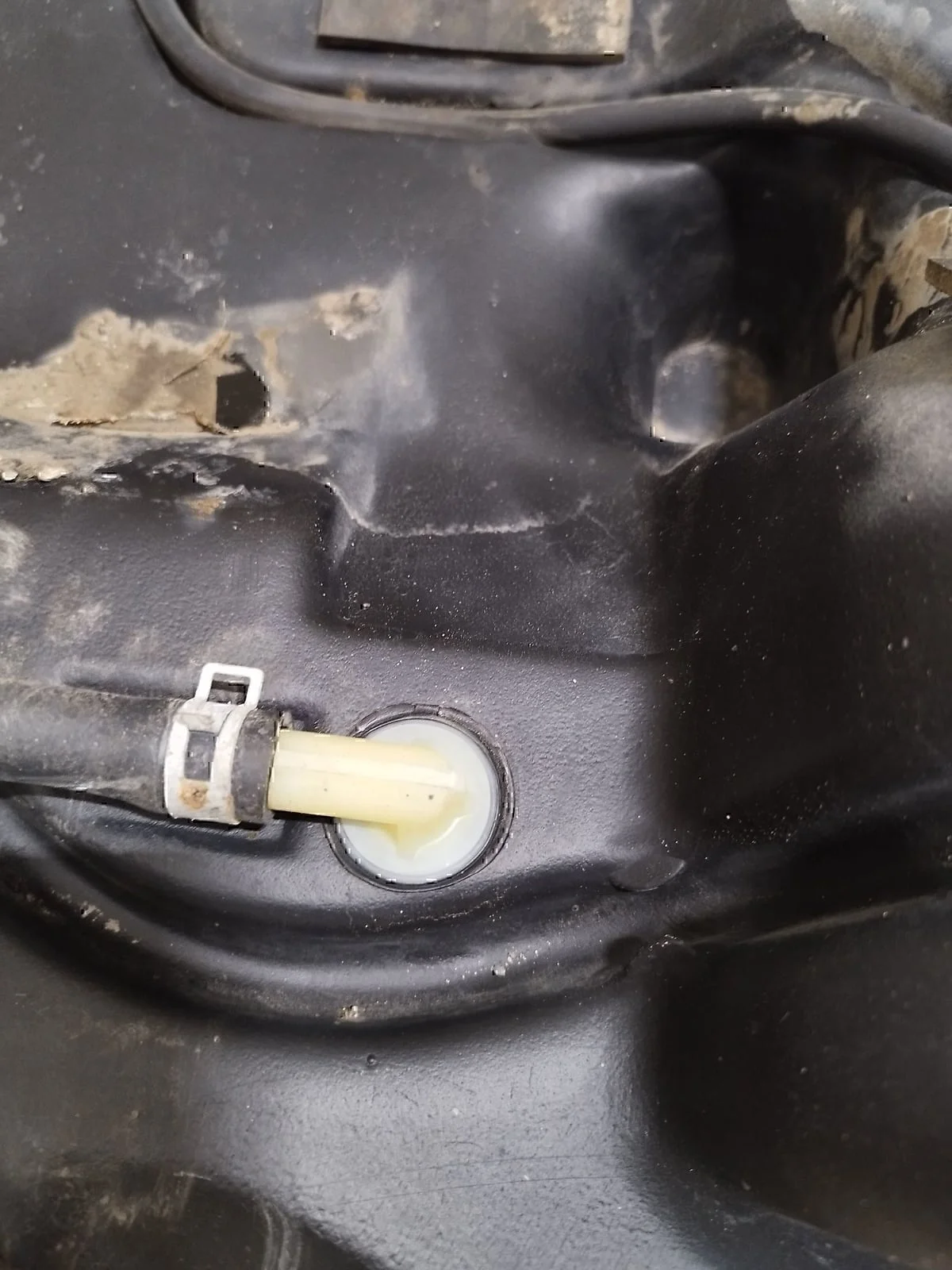 Бак топливный NISSAN Primera P11E 1996-2002 - миниатюра 7