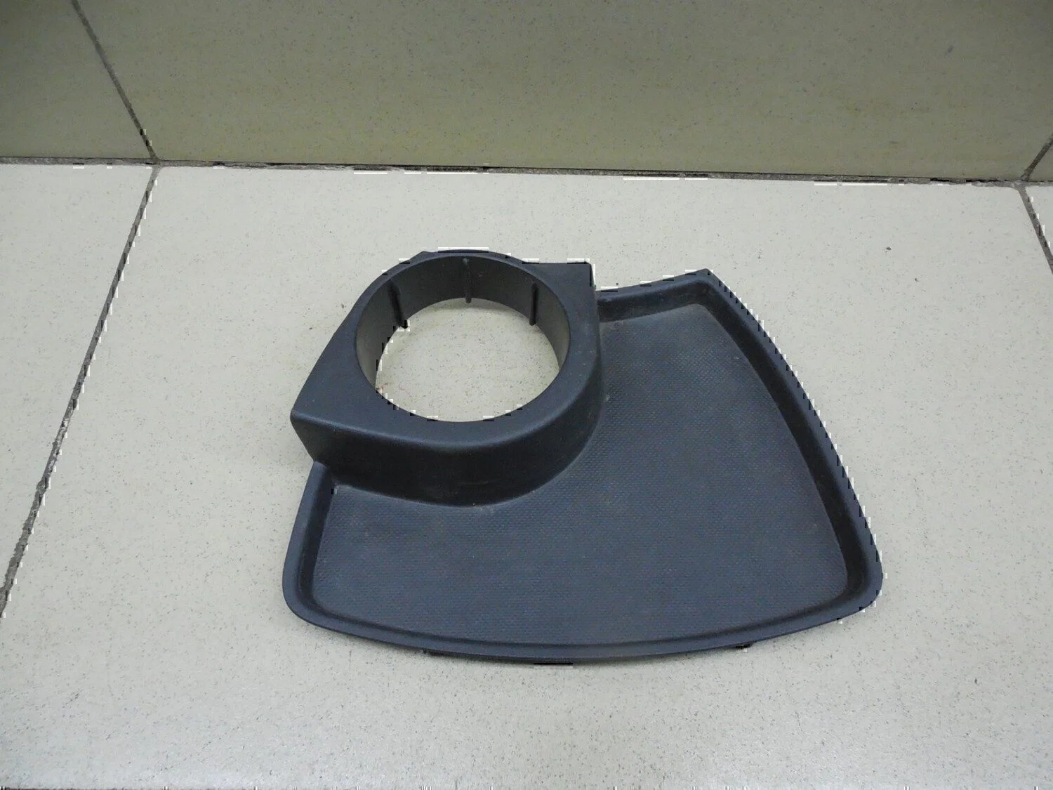 Подстаканник TOYOTA Yaris 2005-2011 - миниатюра 2