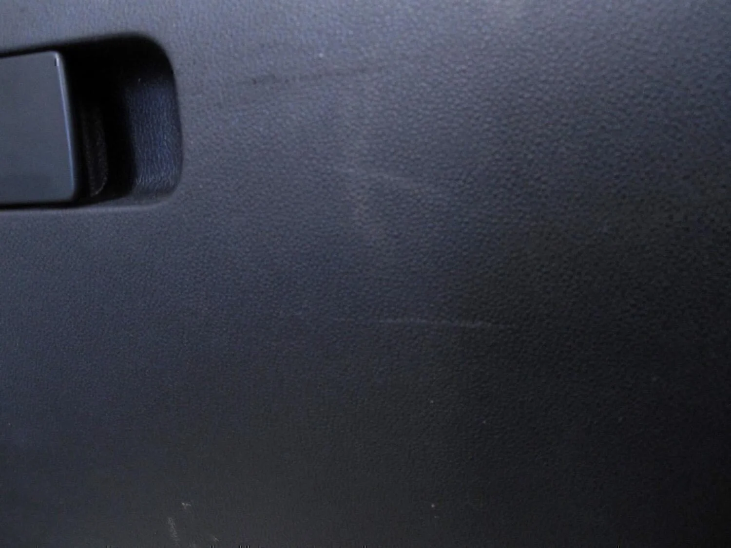 Бардачок VW Jetta 2011> - миниатюра 4