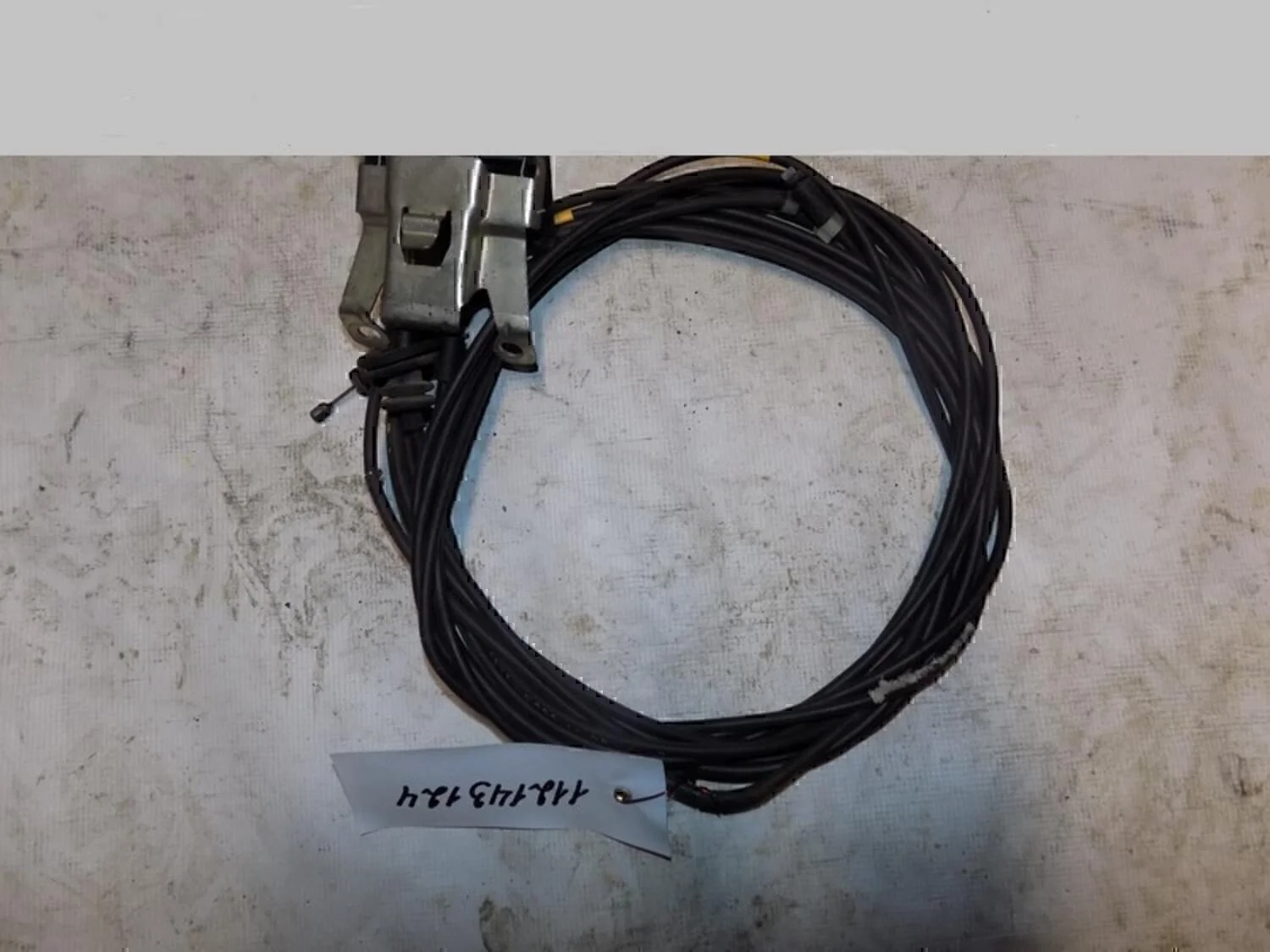 Трос открывания капота NISSAN Qashqai (J10) 2006-2014 - миниатюра 2