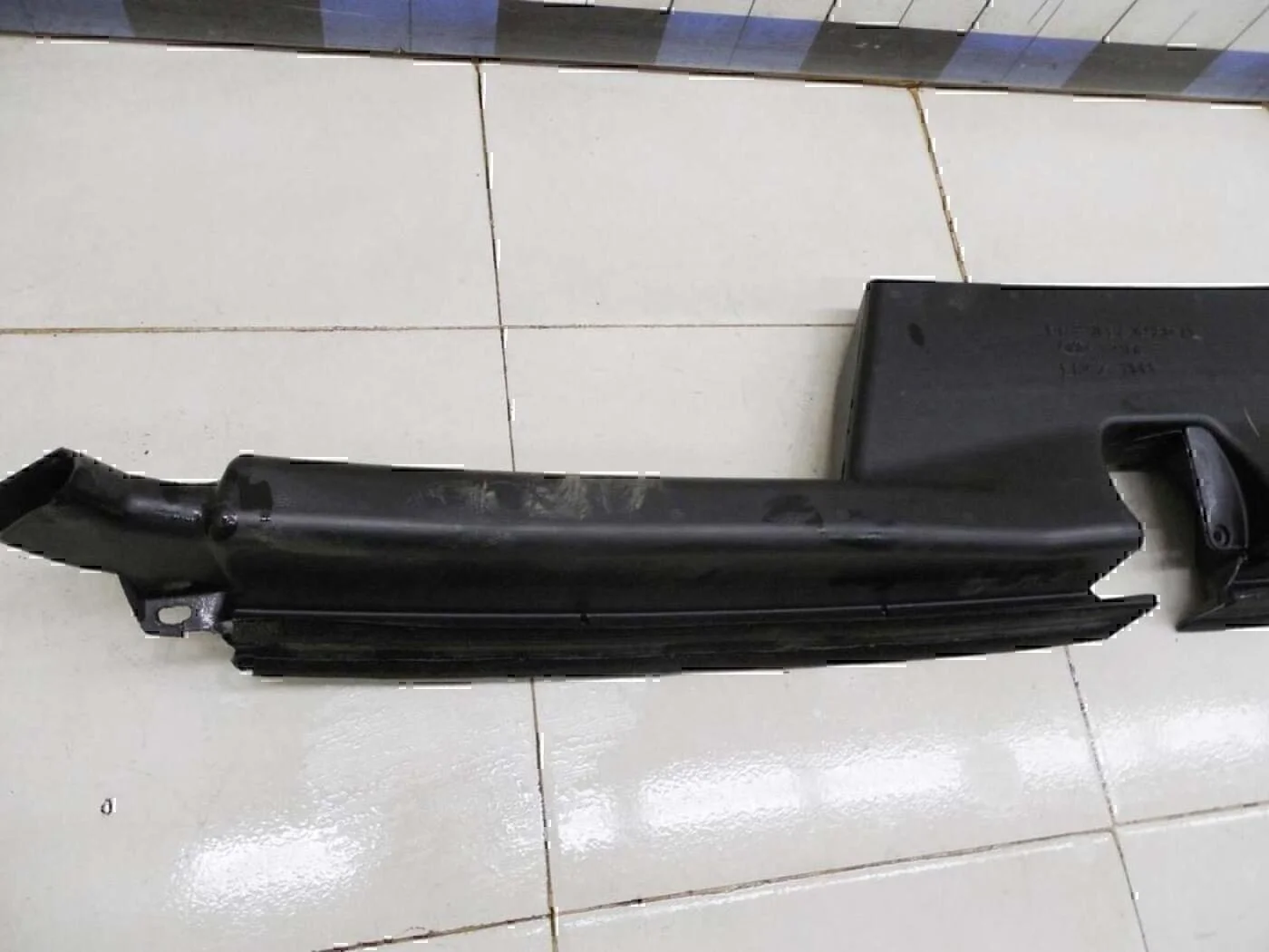 Воздуховод отопителя FORD Escape 2001-2006 - миниатюра 3