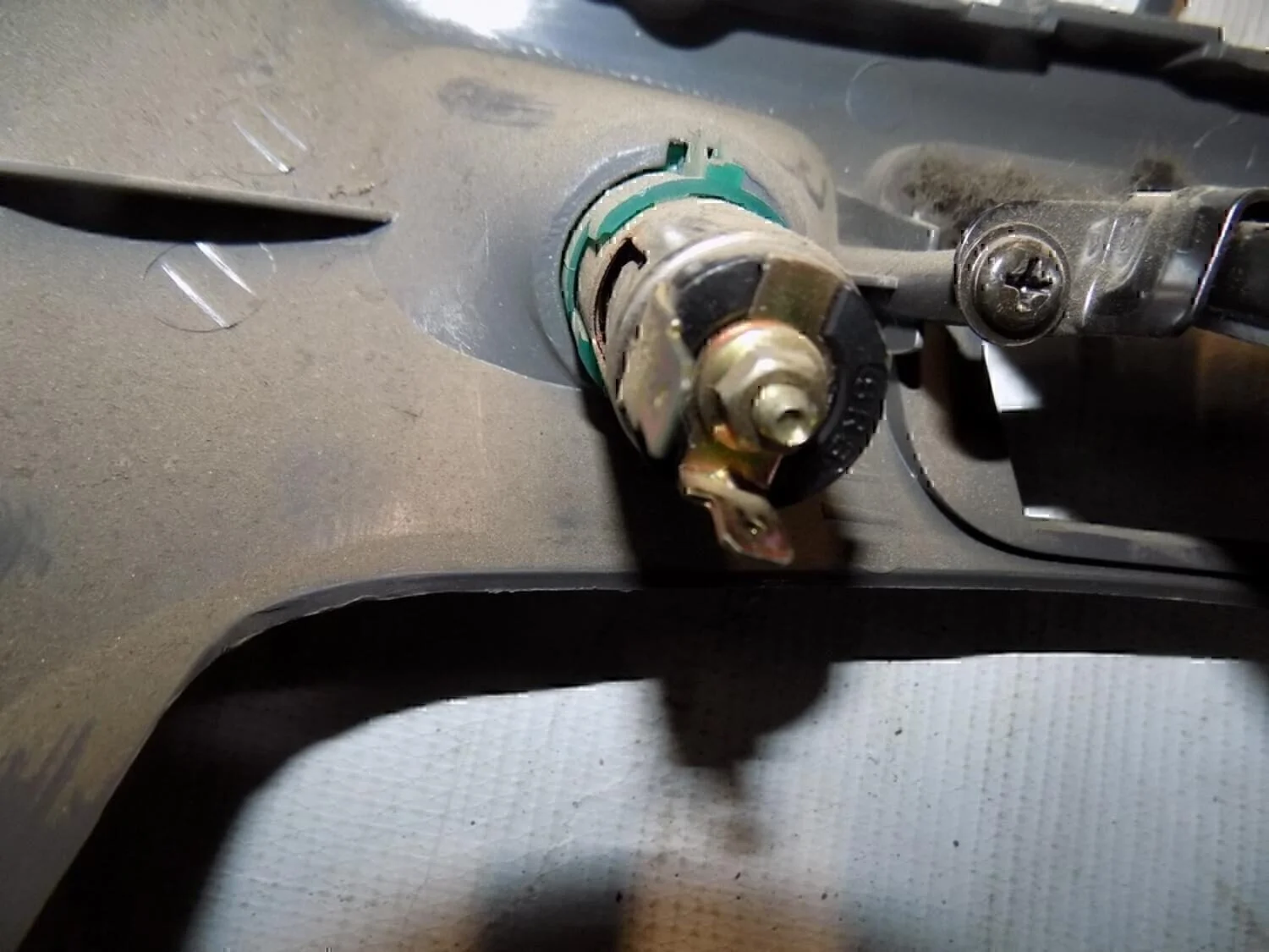 Прикуриватель Hyundai-KIA RIO 2000-2004 - миниатюра 2