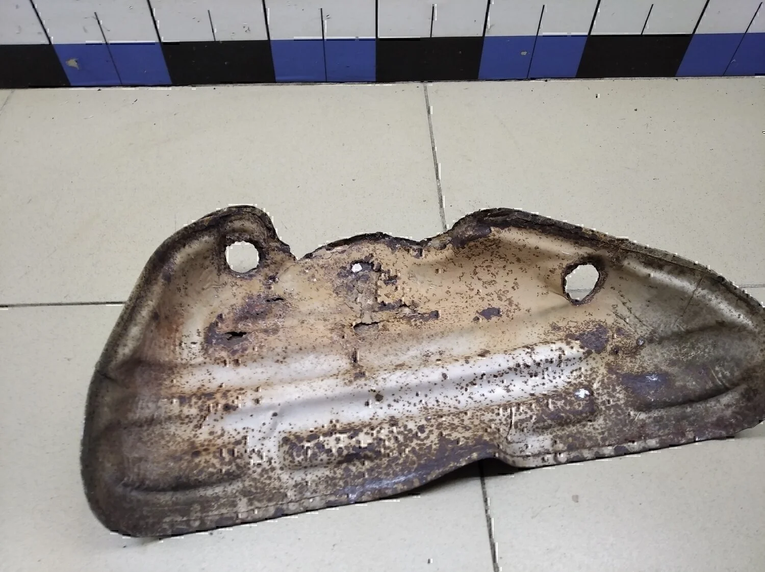 Экран тепловой Audi A3 (8L1) 1996-2003 - миниатюра 4