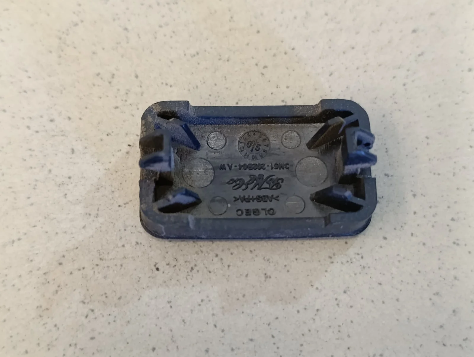 Заглушка FORD Focus II 2005-2008 - миниатюра 3