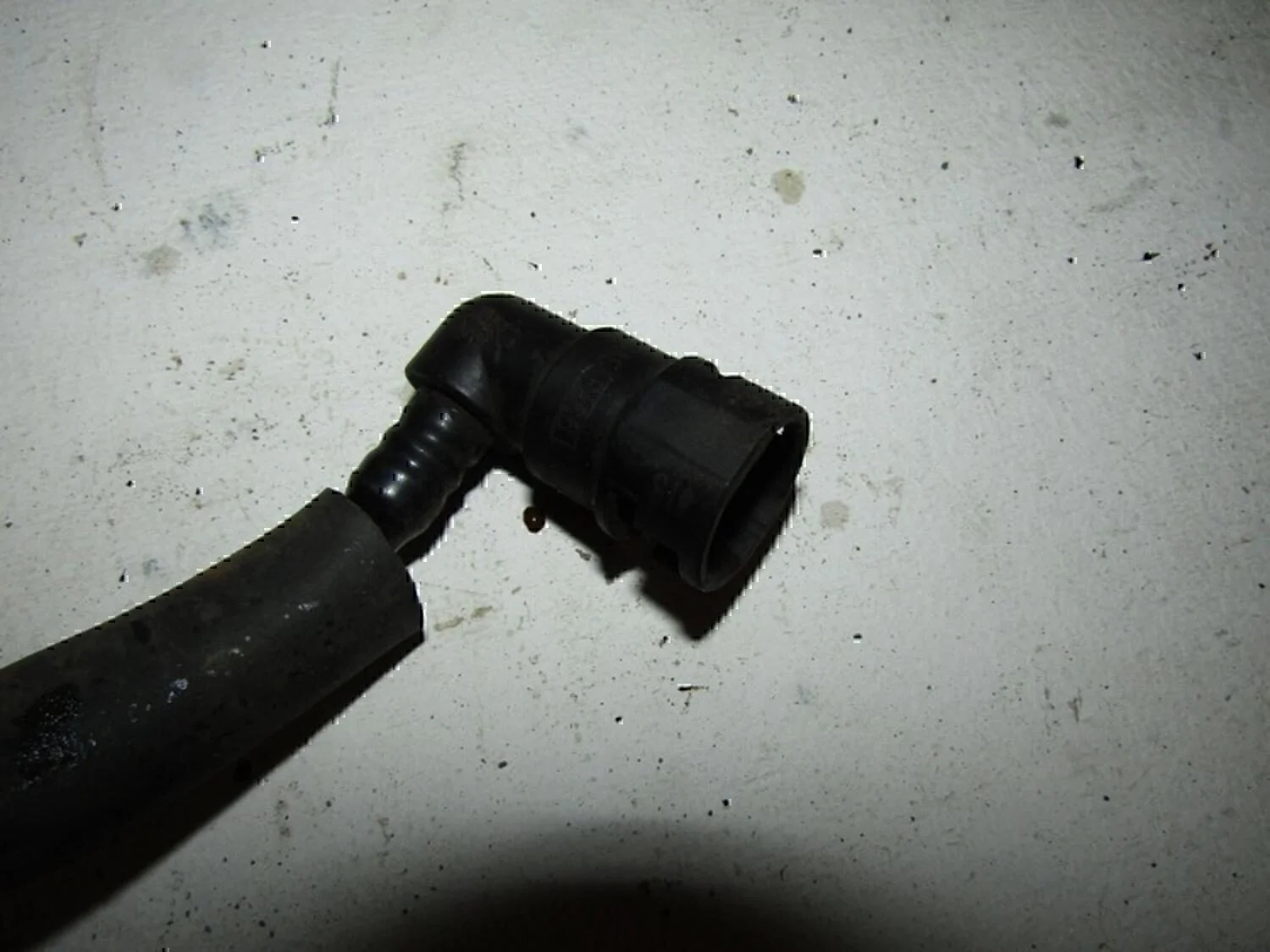 Трубка топливная MAZDA Mazda 3 (BK) 2002-2009 - миниатюра 2