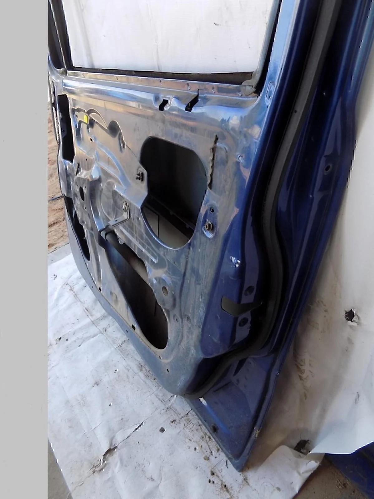 Дверь передняя правая OPEL Agila A 2000-2008 - миниатюра 4