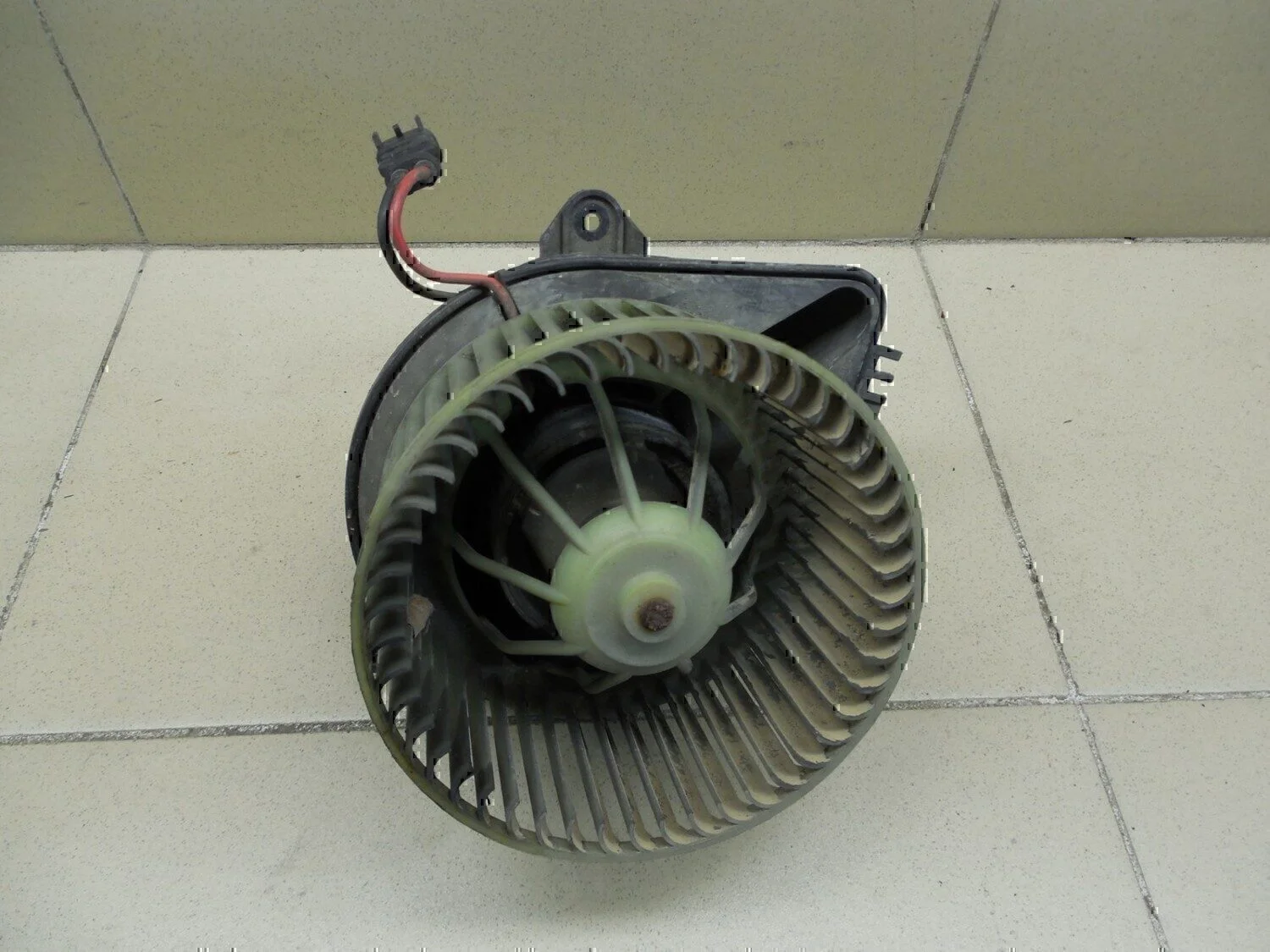 Моторчик отопителя RENAULT Scenic 1996-1999 - миниатюра 5