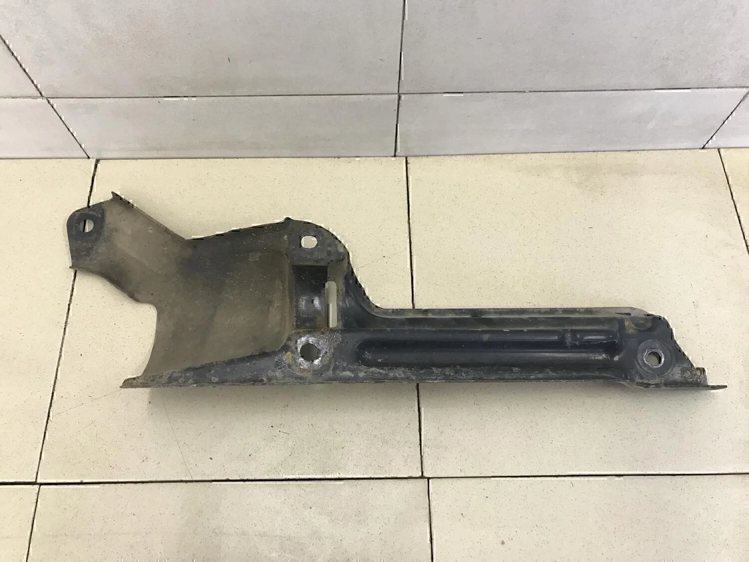 Пыльник SUZUKI SX4 2006-2013 - миниатюра 3