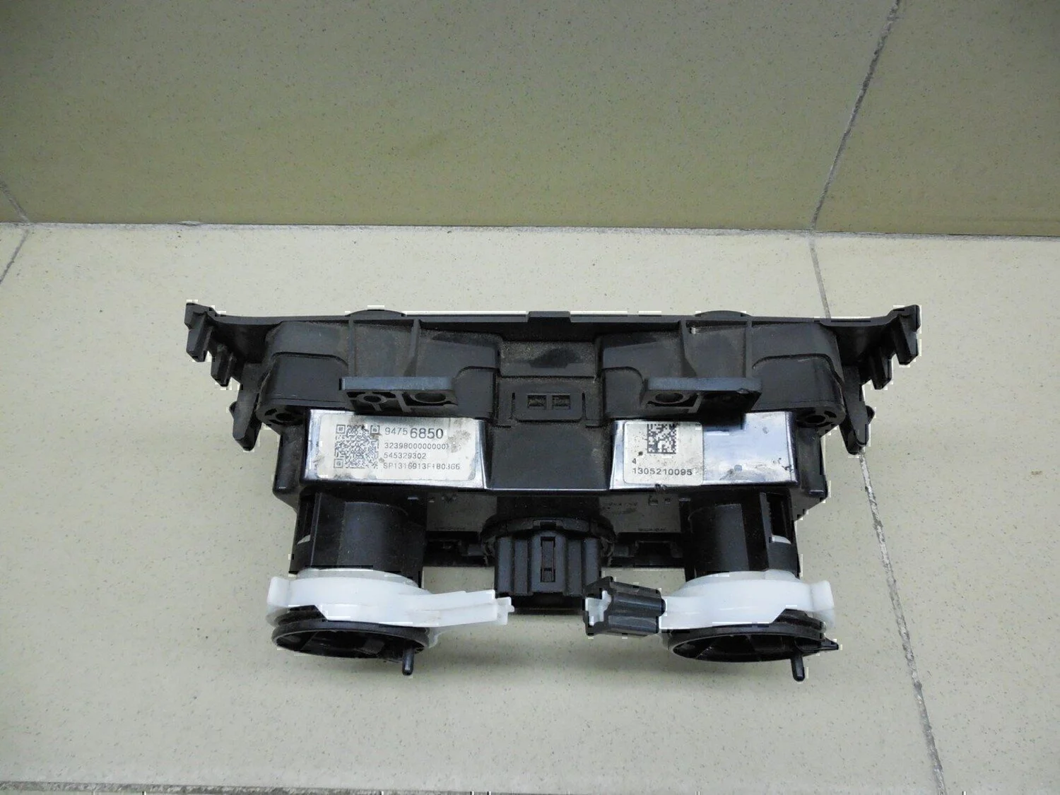 Блок управления отопителем Chevrolet Cobalt 2011-2015 - миниатюра 2