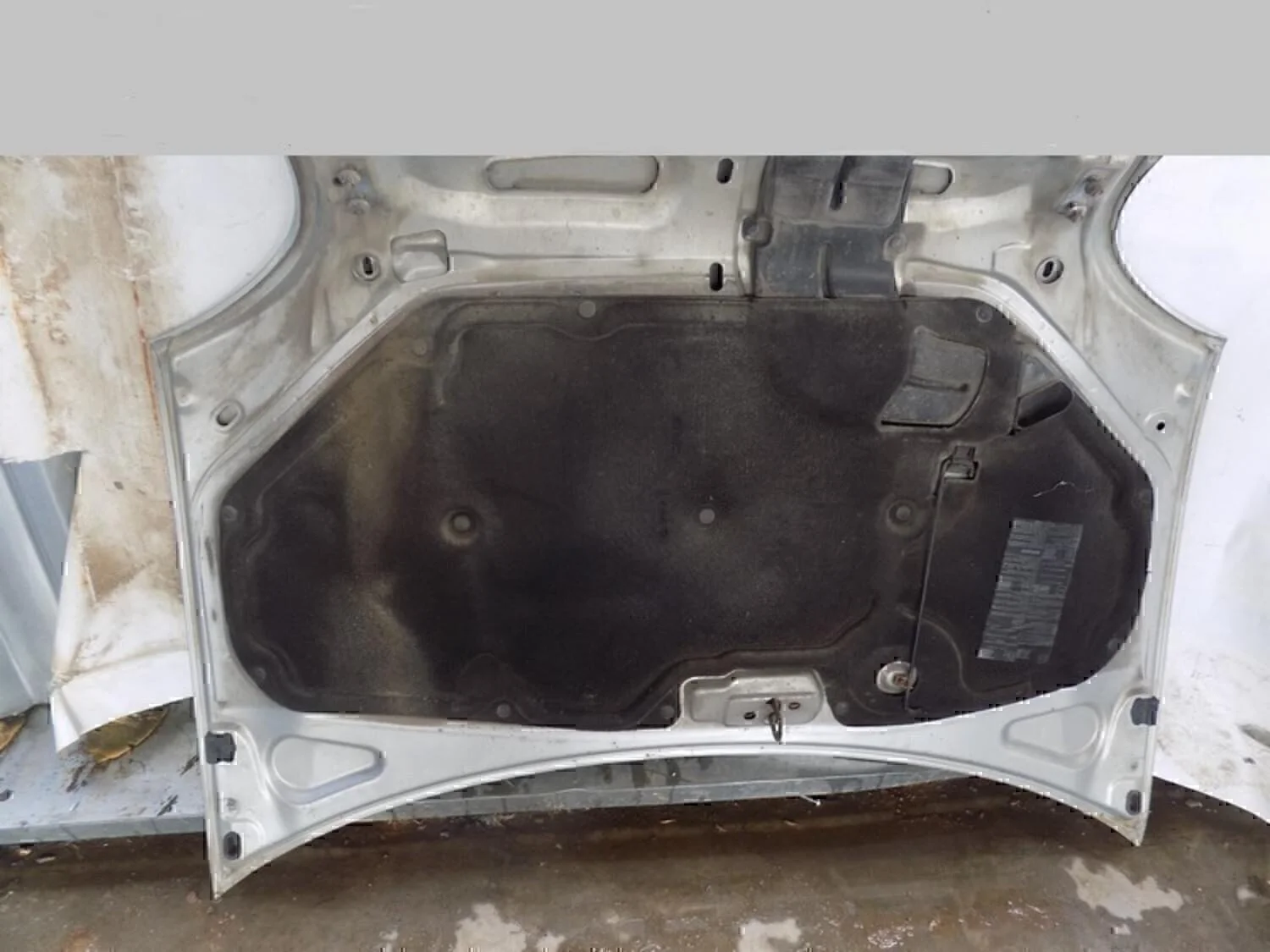Капот RENAULT Kangoo 1997-2003 - миниатюра 6