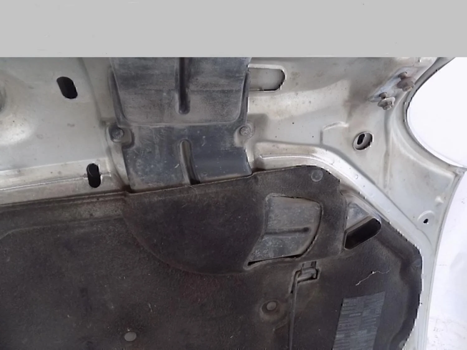 Капот RENAULT Kangoo 1997-2003 - миниатюра 7