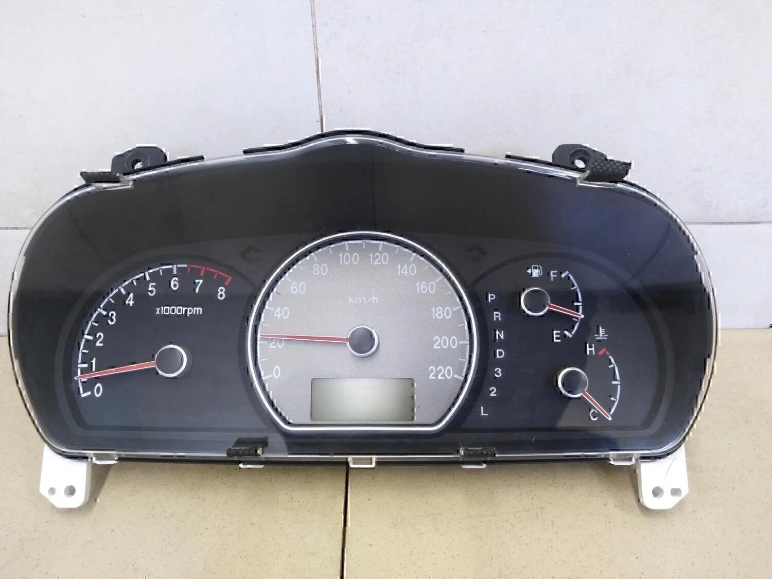 Панель приборов Hyundai-KIA Elantra 2006-2011 - изображение 1