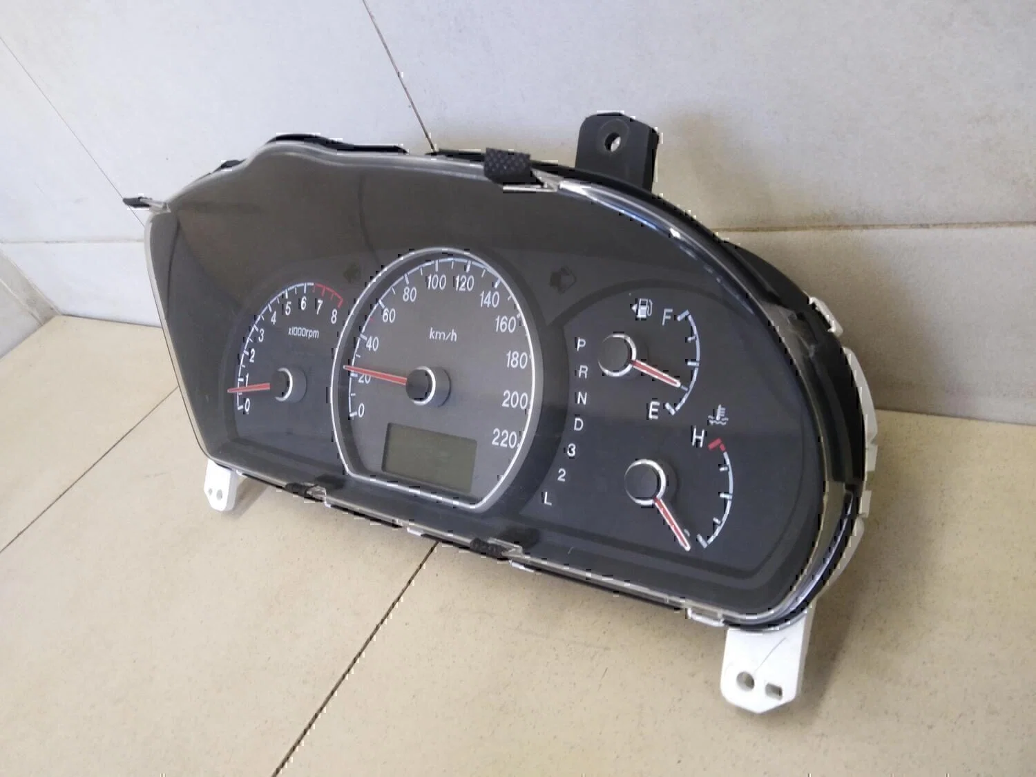 Панель приборов Hyundai-KIA Elantra 2006-2011 - миниатюра 2