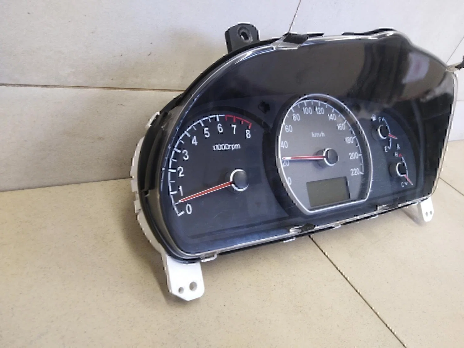 Панель приборов Hyundai-KIA Elantra 2006-2011 - миниатюра 3