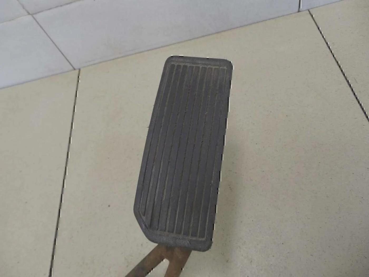 Педаль газа FORD Escape 2001-2006 - миниатюра 3