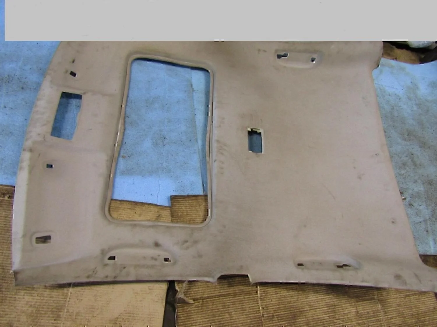 Обшивка потолка MAZDA Mazda 3 (BK) 2002-2009 - миниатюра 2