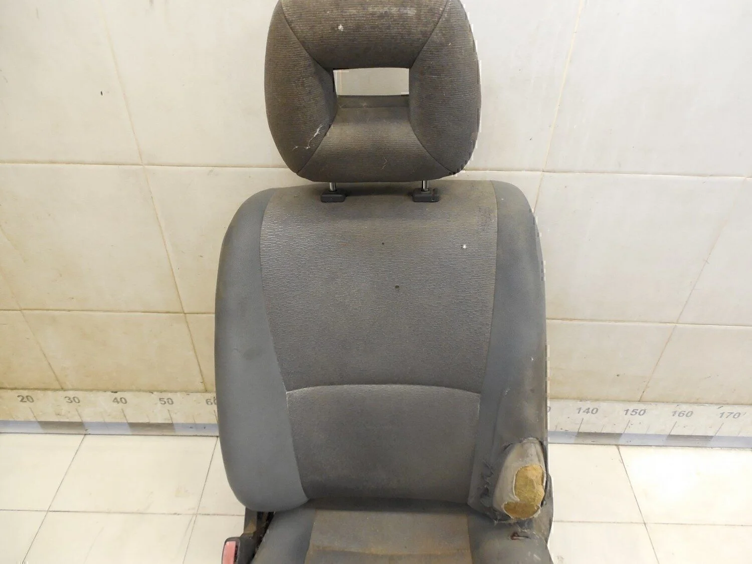 Сиденье переднее левое MITSUBISHI Carisma (DA) 1999-2003 - миниатюра 3