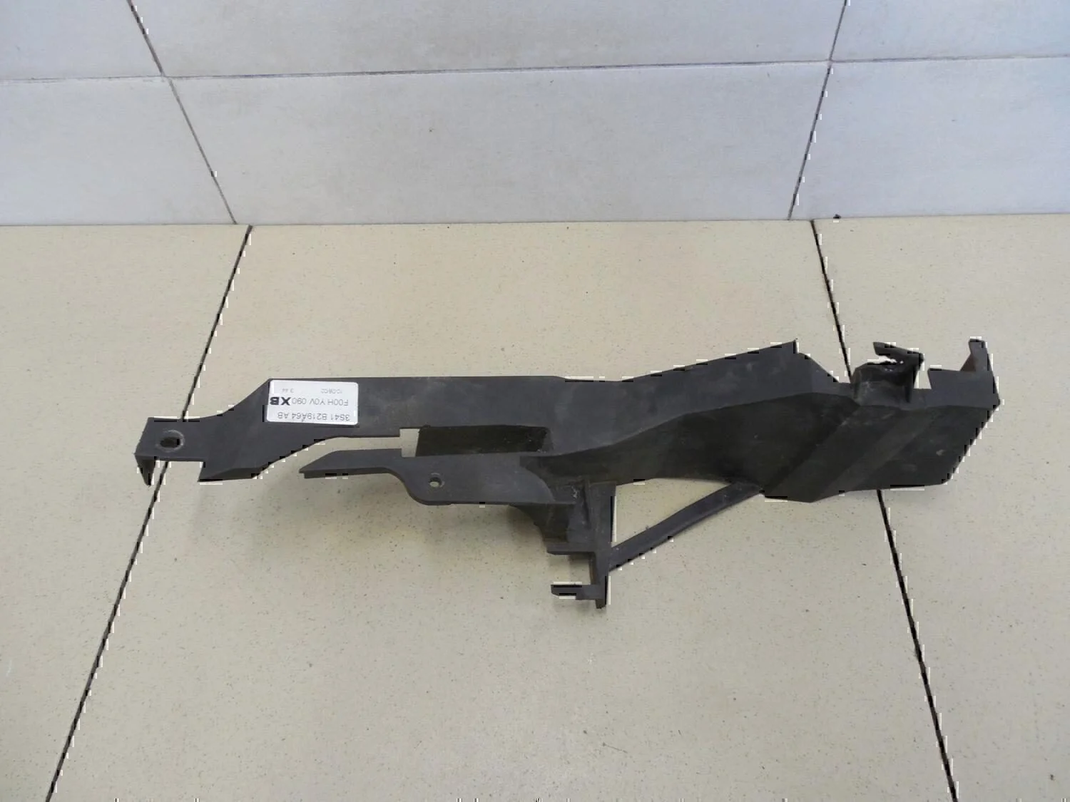 Кожух FORD Focus I 1998-2004 - миниатюра 2