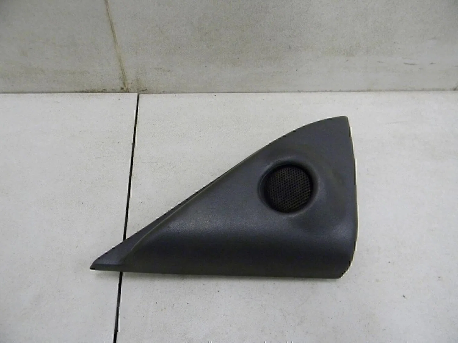 Крышка зеркала внутренняя левая Chevrolet Alero 1999-2004 - миниатюра 2