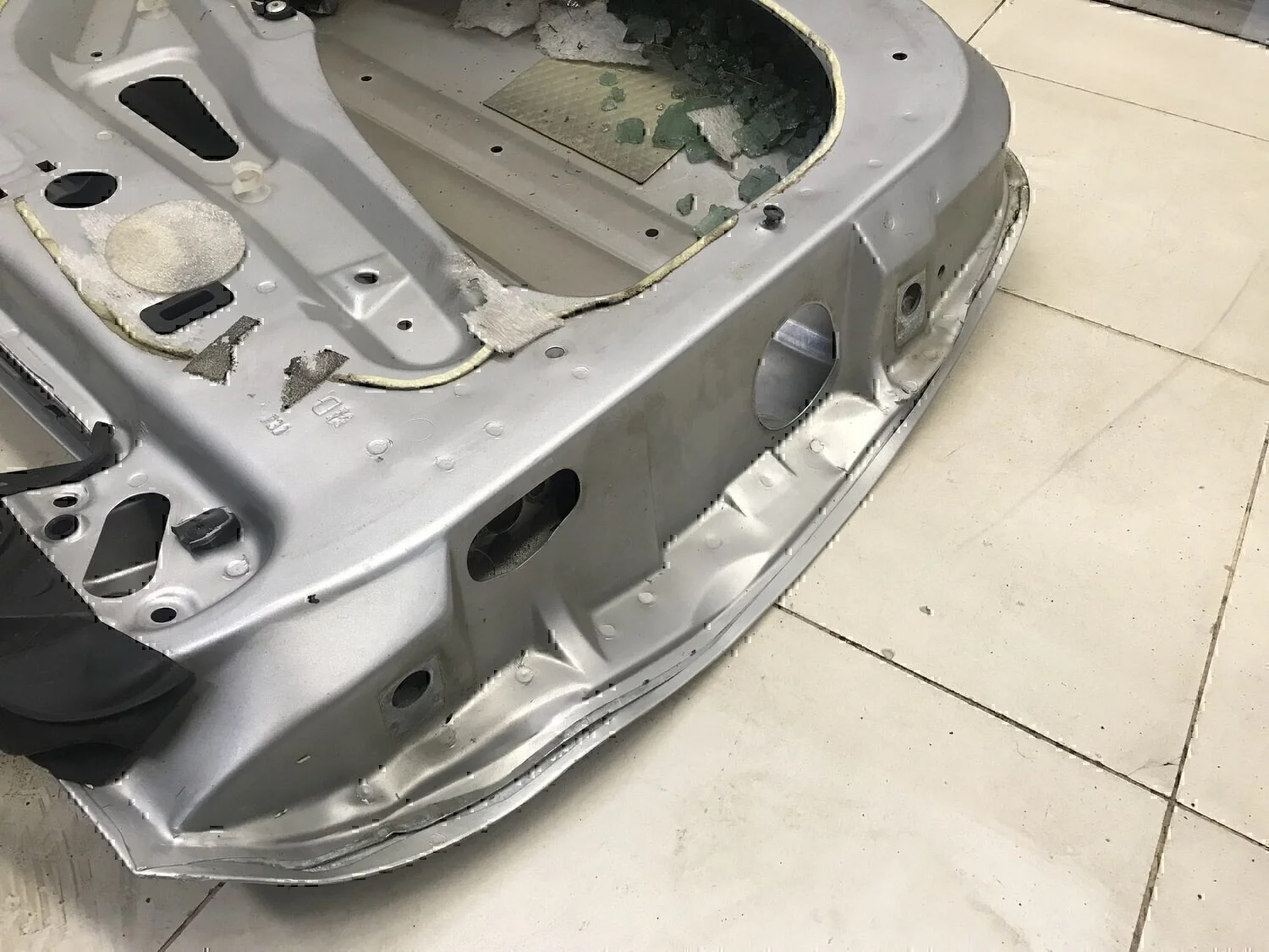 Дверь передняя правая PEUGEOT 206 1998-2012 - миниатюра 7