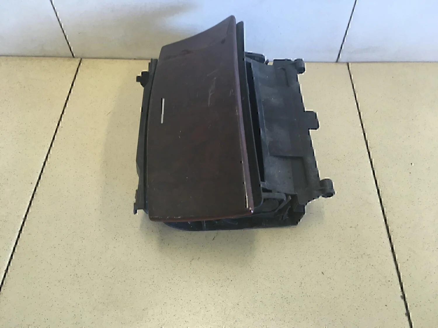 Пепельница передняя MERCEDES-BENZ W203 2000-2006 - миниатюра 3